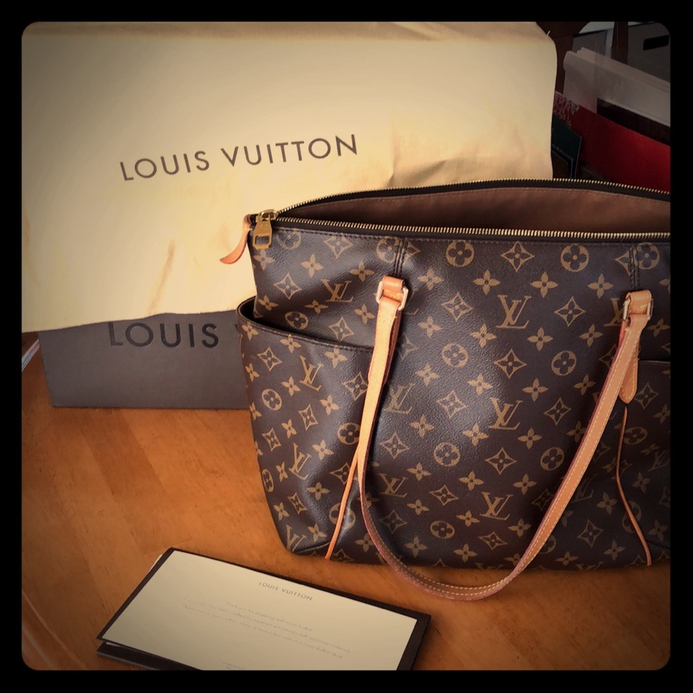 Authentic Louis Vuitton Bag
